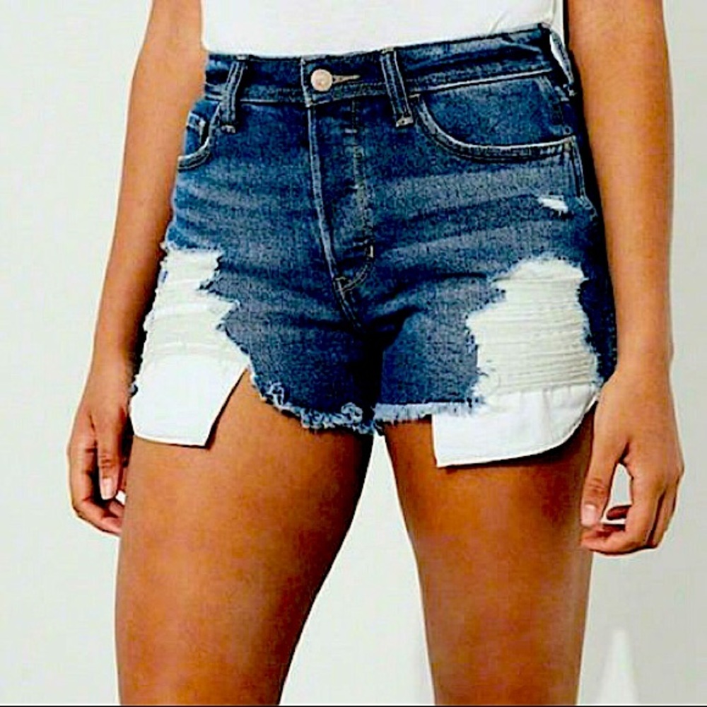 Hollister high-rise boyfriend shorts